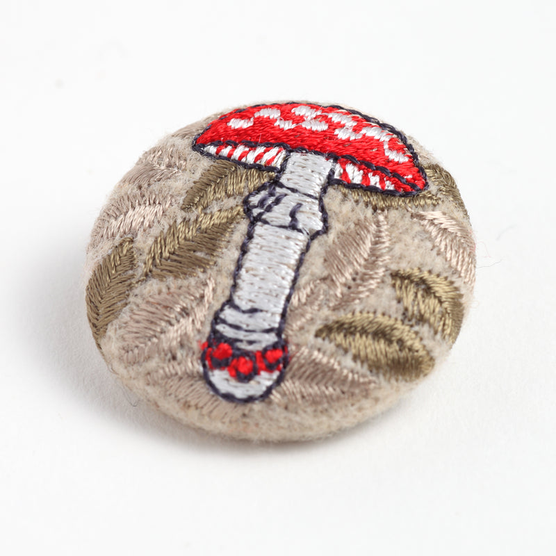 Brooch／Benitengutake Mushroom