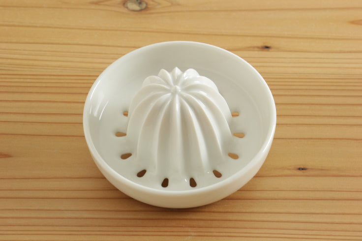 Porcelain Juicer | Kamoshika