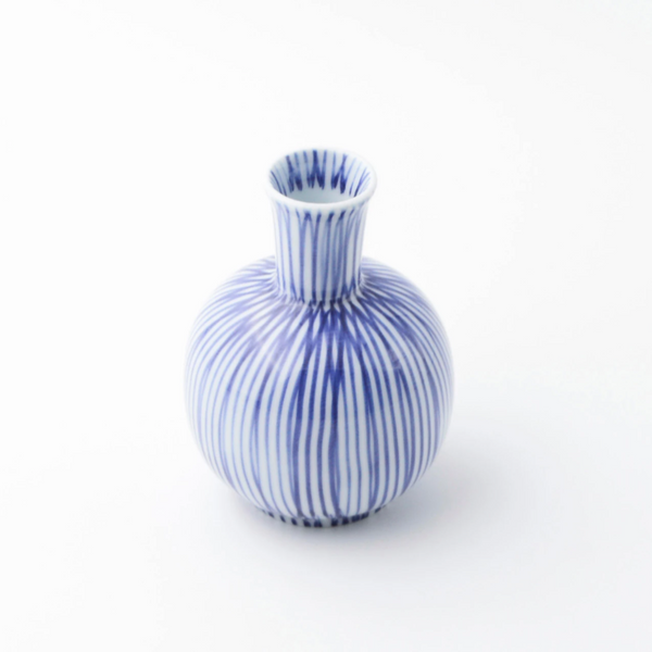 Tokusa sake bottle